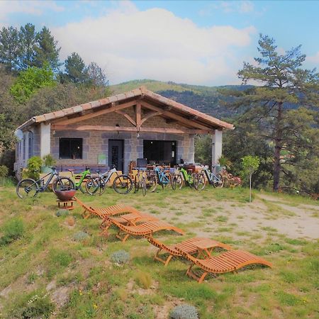 Villa Retour à l'essentiel dans le parc national Saint-Andre-Capceze Esterno foto