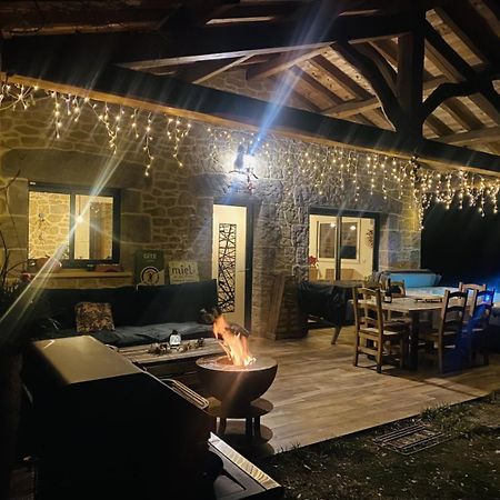 Villa Retour à l'essentiel dans le parc national Saint-Andre-Capceze Esterno foto
